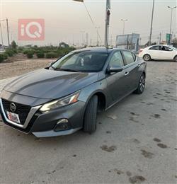 نيسان ألتيما